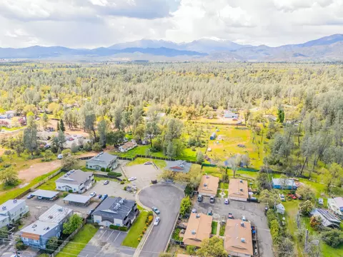 View/Area - 3250 Lana Ct, Redding, CA 96003 photo 8 of 11
