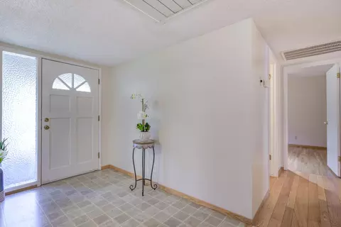 8589 Copper Dr, Redding, CA 96001 photo 3