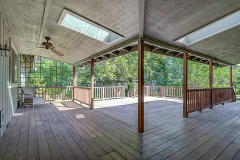 8589 Copper Dr, Redding, CA 96001 photo 31