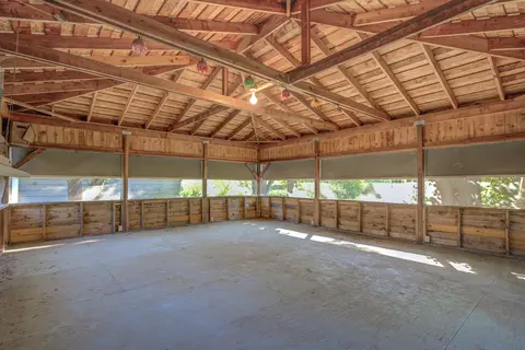 8589 Copper Dr, Redding, CA 96001 photo 37