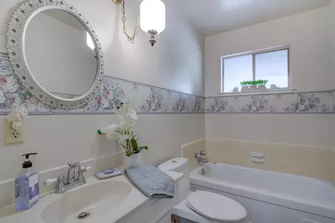 8589 Copper Dr, Redding, CA 96001 photo 27