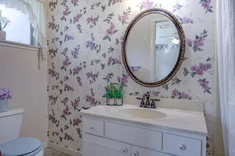 8589 Copper Dr, Redding, CA 96001 photo 29