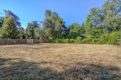 8589 Copper Dr, Redding, CA 96001 photo 48