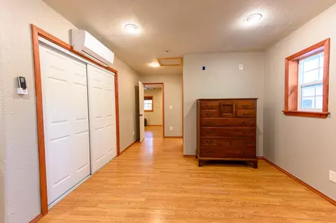Bedroom - 40 Lewiston Turnpike Rd, Lewiston, CA 96052 photo 2 of 2