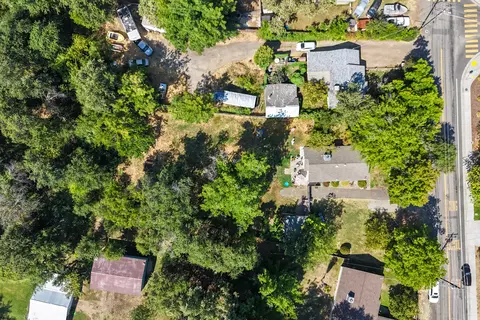 View/Area - 2711 N Bonnyview Rd, Redding, CA 96001 photo 6 of 6