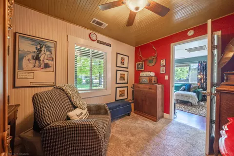 Entry Way - 2711 N Bonnyview Rd, Redding, CA 96001 photo 2 of 3