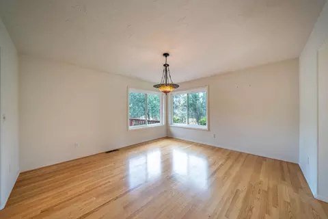 Living - 8107 Montgomery Cir, Redding, CA 96001 photo 5 of 9