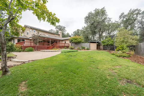 Exterior - 8107 Montgomery Cir, Redding, CA 96001 photo 27 of 51
