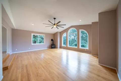Living - 8107 Montgomery Cir, Redding, CA 96001 photo 1 of 9