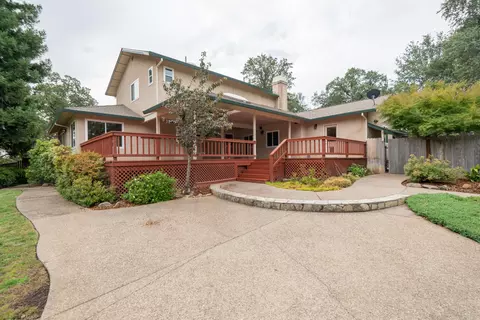 Exterior - 8107 Montgomery Cir, Redding, CA 96001 photo 32 of 51