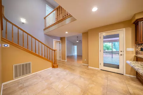 Entry Way - 8107 Montgomery Cir, Redding, CA 96001 photo 1 of 1