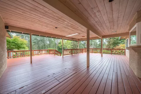 Exterior - 8107 Montgomery Cir, Redding, CA 96001 photo 3 of 51