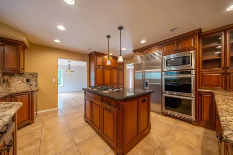 Kitchen - 8107 Montgomery Cir, Redding, CA 96001 photo 2 of 6