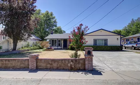 2618 Alfreda Way, Redding, CA 96002 photo 1