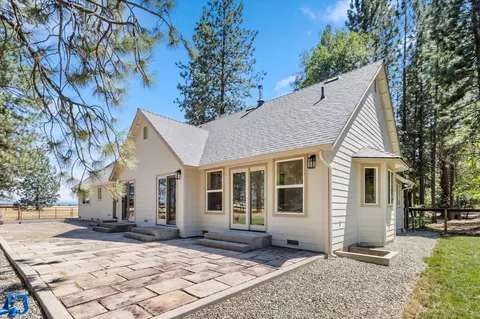 27067 Walker Dr, Fall River Mills, CA 96028 photo 11