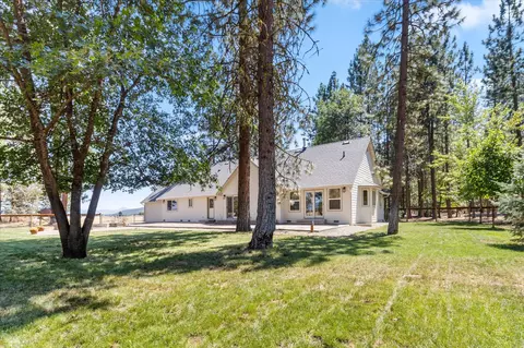27067 Walker Dr, Fall River Mills, CA 96028 photo 10