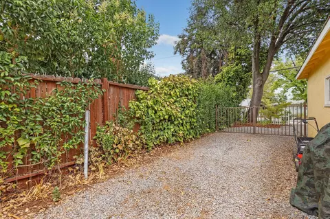 754 Ridge Rd, Redding, CA 96003 photo 22