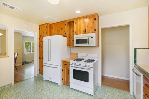 754 Ridge Rd, Redding, CA 96003 photo 7