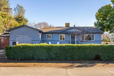 3517 Alta Mesa Dr, Redding, CA 96002 photo 2