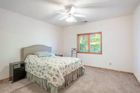 Bedroom - 15560 China Rapids Dr, Red Bluff, CA 96080 photo 1 of 2