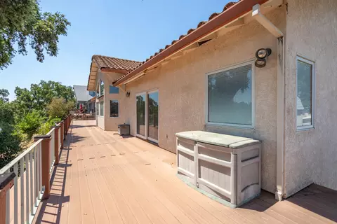 Exterior - 15560 China Rapids Dr, Red Bluff, CA 96080 photo 7 of 14