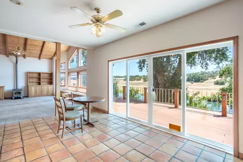 Dining - 15560 China Rapids Dr, Red Bluff, CA 96080 photo 1 of 1