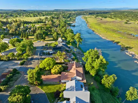 View/Area - 15560 China Rapids Dr, Red Bluff, CA 96080 photo 4 of 6