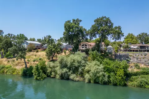 View/Area - 15560 China Rapids Dr, Red Bluff, CA 96080 photo 3 of 6