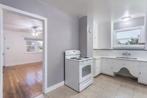 1455 Magnolia Ave, Redding, CA 96001 photo 9
