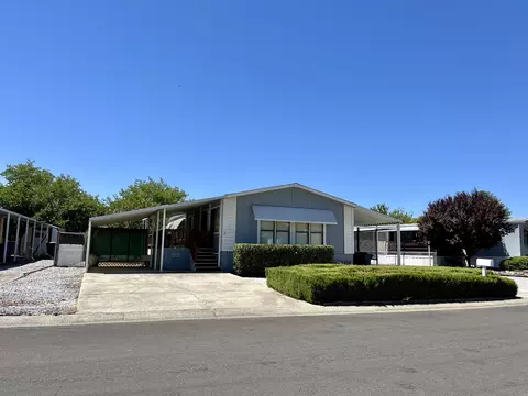 4461 Eagle Nest Rd, Redding, CA 96003 photo 2