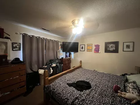Bedroom - 1905 Galaxy Way, Redding, CA 96002 photo 1 of 1