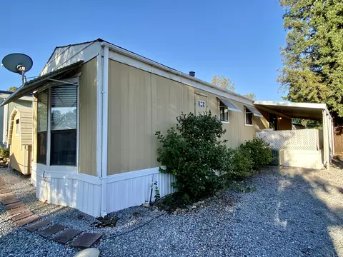 1125 Big Bear Ln, Redding, CA 96003 photo 4
