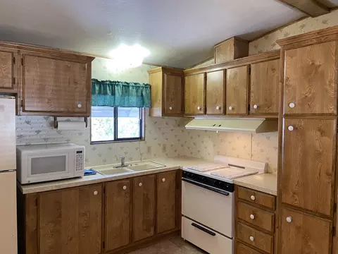 1125 Big Bear Ln, Redding, CA 96003 photo 11