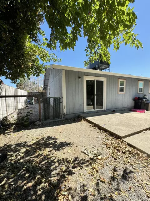 832 Monarch Ct, Redding, CA 96003 photo 33