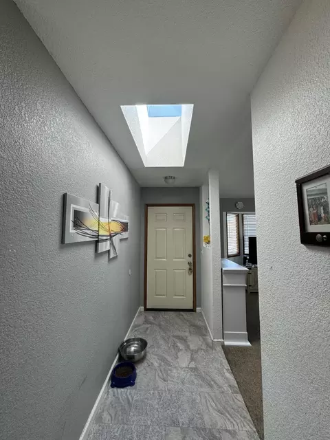 832 Monarch Ct, Redding, CA 96003 photo 4