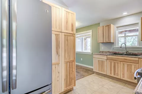 9253 Chaparral Dr, Redding, CA 96001 photo 10