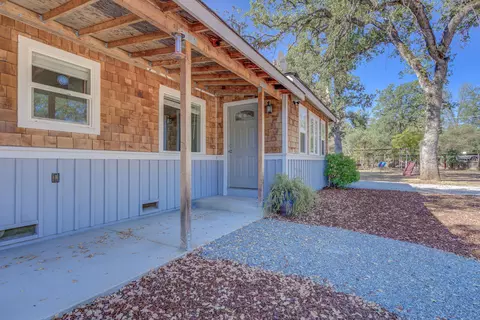 9253 Chaparral Dr, Redding, CA 96001 photo 2