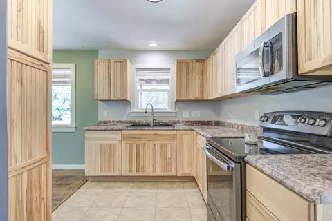 9253 Chaparral Dr, Redding, CA 96001 photo 11