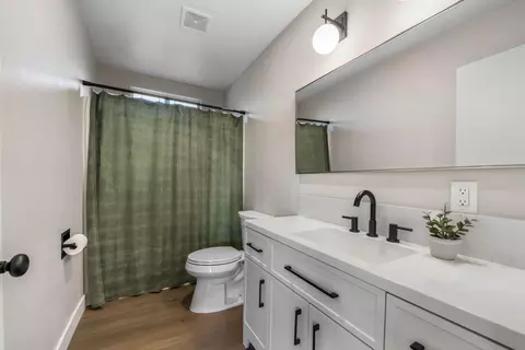 5916 Sierra Dr, Redding, CA 96003 photo 25