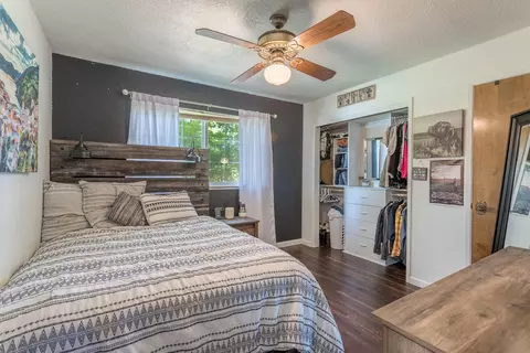 Bedroom - 2206 Corral Ct, Redding, CA 96002 photo 3 of 4