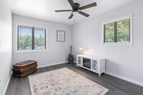 8753 Glendive Ln, Redding, CA 96001 photo 36