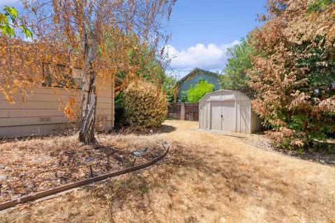 3010 Panorama Dr, Redding, CA 96003 photo 32