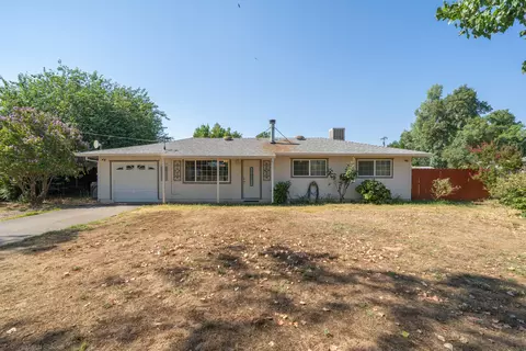 21809 Vogt Ln, Anderson, CA 96007