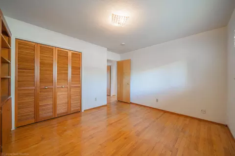 Bedroom - 3270 Inverness St, Redding, CA 96002 photo 4 of 7