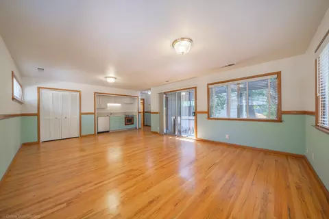 Living - 3270 Inverness St, Redding, CA 96002 photo 14 of 14