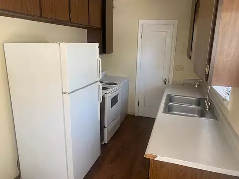 Kitchen - 847 State St, Redding, CA 96001 photo 1 of 1