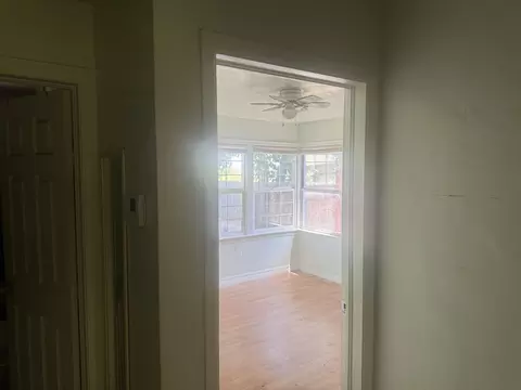 Entry Way - 3203 Veda St, Redding, CA 96001 photo 2 of 5