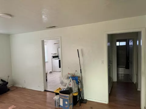 Entry Way - 3203 Veda St, Redding, CA 96001 photo 1 of 5