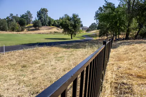 1779 Player Ct, Redding, CA 96003 photo 20