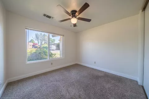 Bedroom - 4145 Remington Dr, Redding, CA 96001 photo 1 of 4